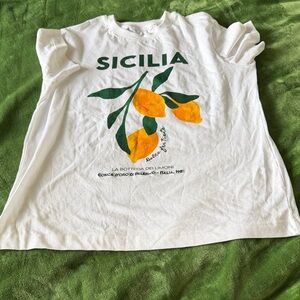 H&M White Tank Top with Lemon Print excellent condition